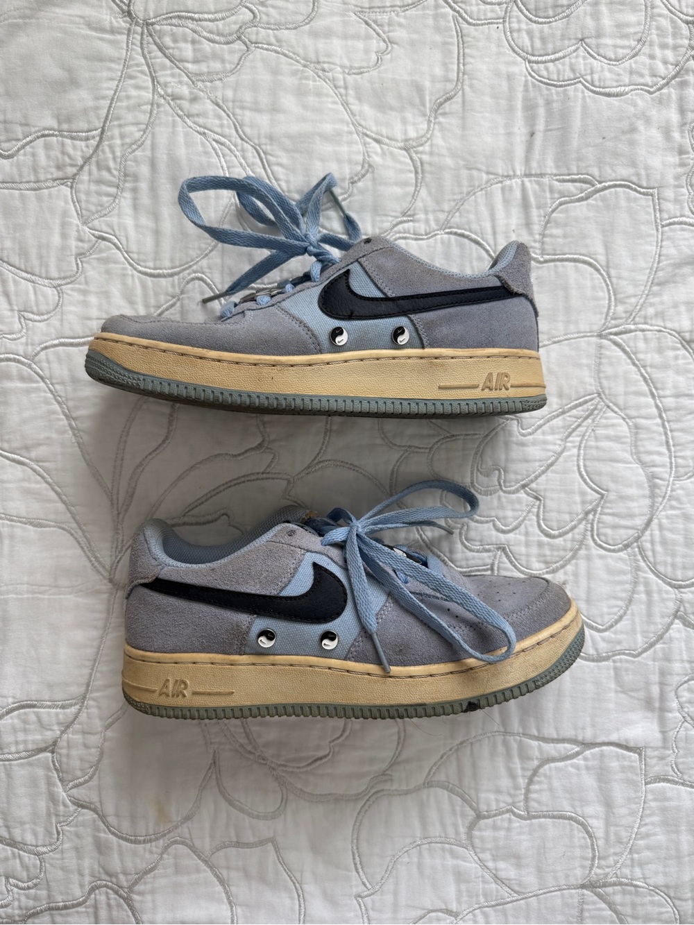 Nike Kids Light Blue and Black Suede Sneakers